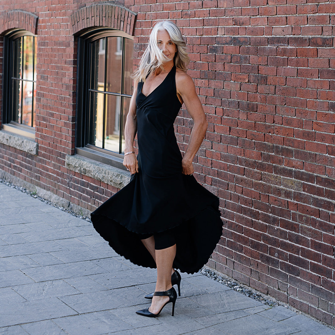 harmony vneck halter dress in black