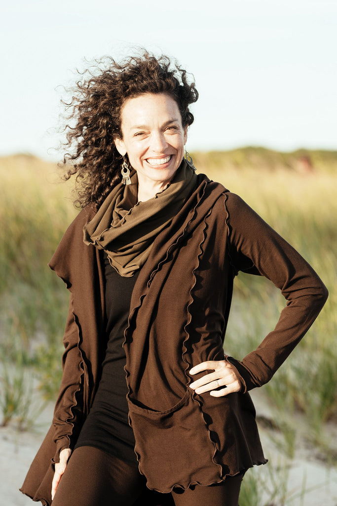 olive bamboo hourglass cowl + cozy cardi in peat