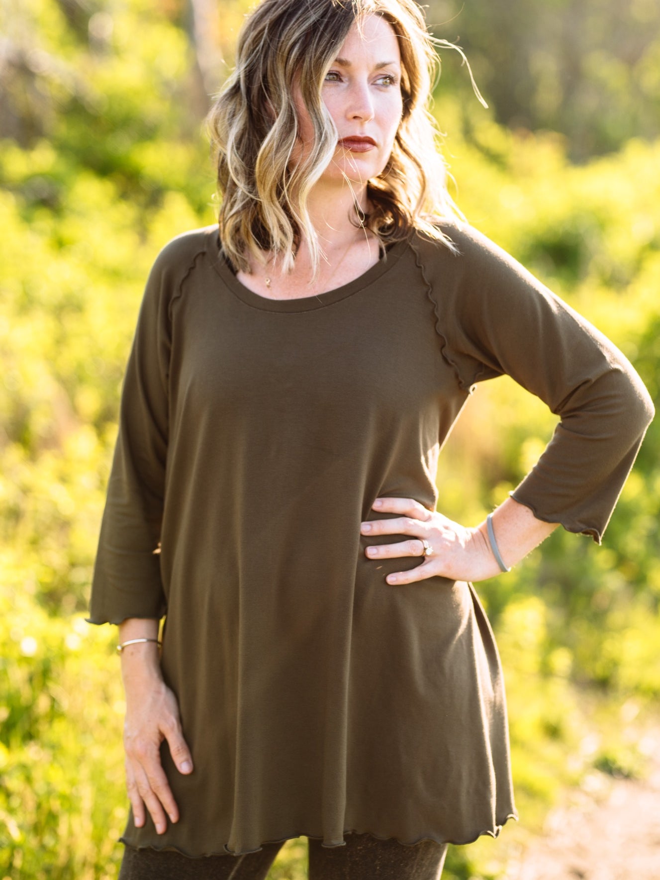 swing top in olive