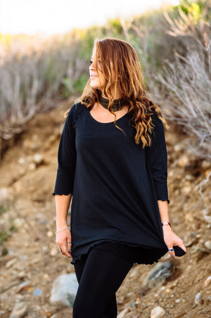 swing tunic top in subtle black