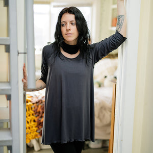 swing top in carbon paired with black base legging + black band around neck