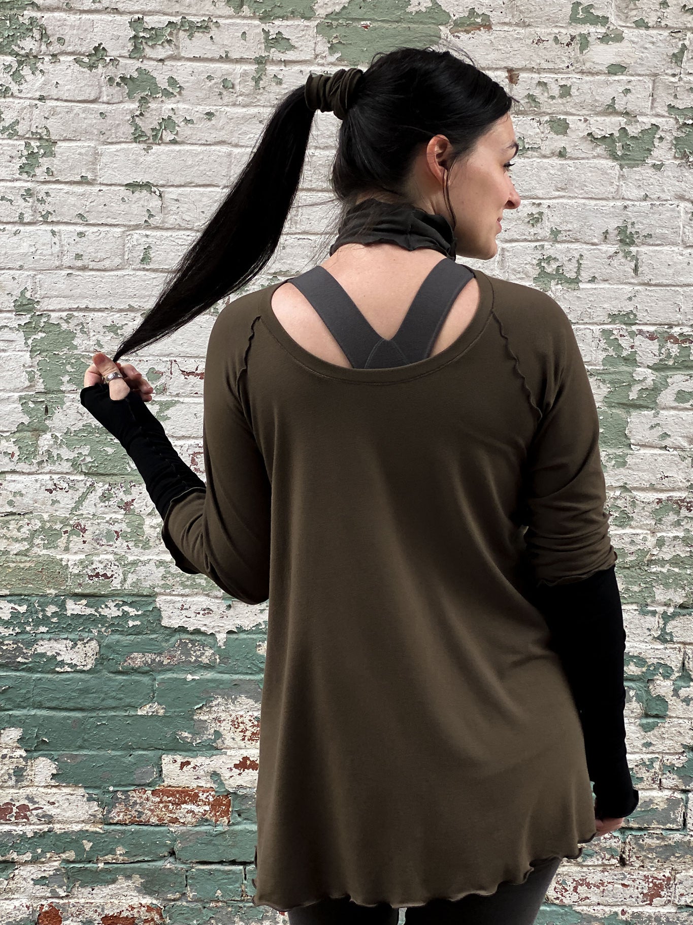 angelrox swing top in olive