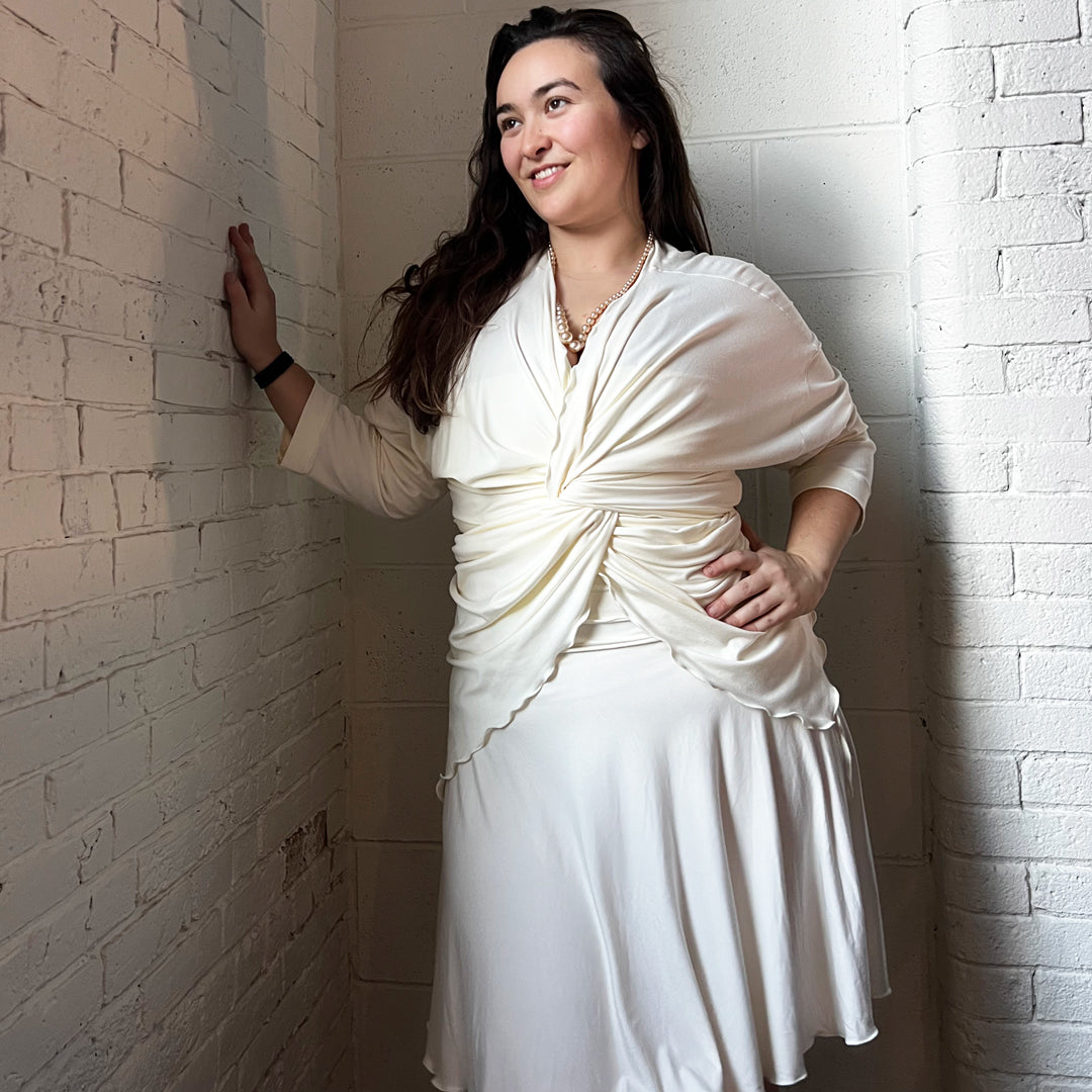 angelrox® lady flirt in white styled with milk prima