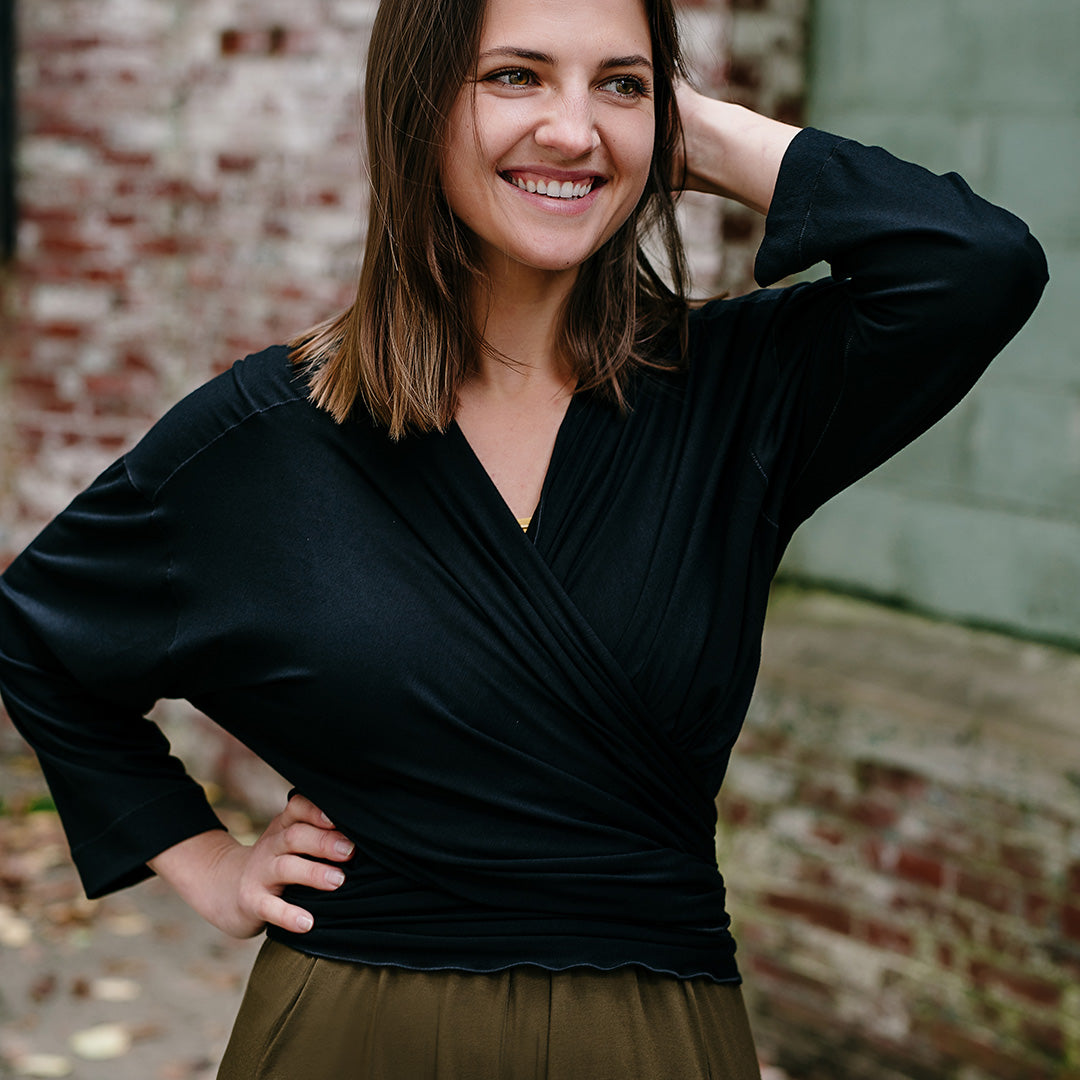 prima wrap jacket in black