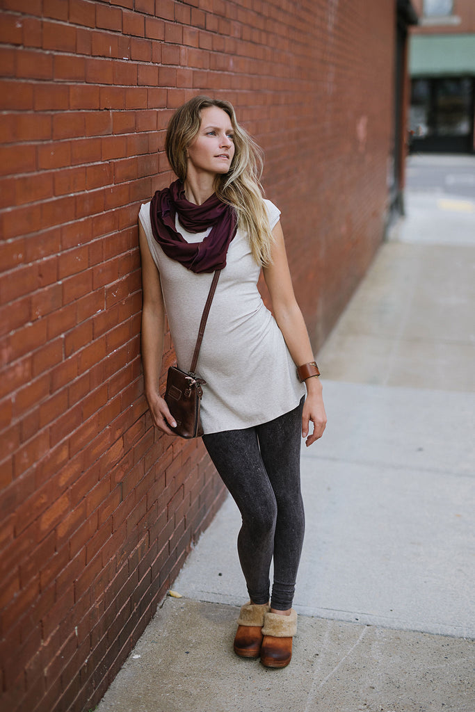 wing cap t in oatmeal with wine loop around neck and mineral base legging
