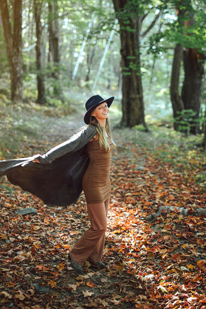 suger trouser in cedar with almond hourglass as a top and mineral riding coat
