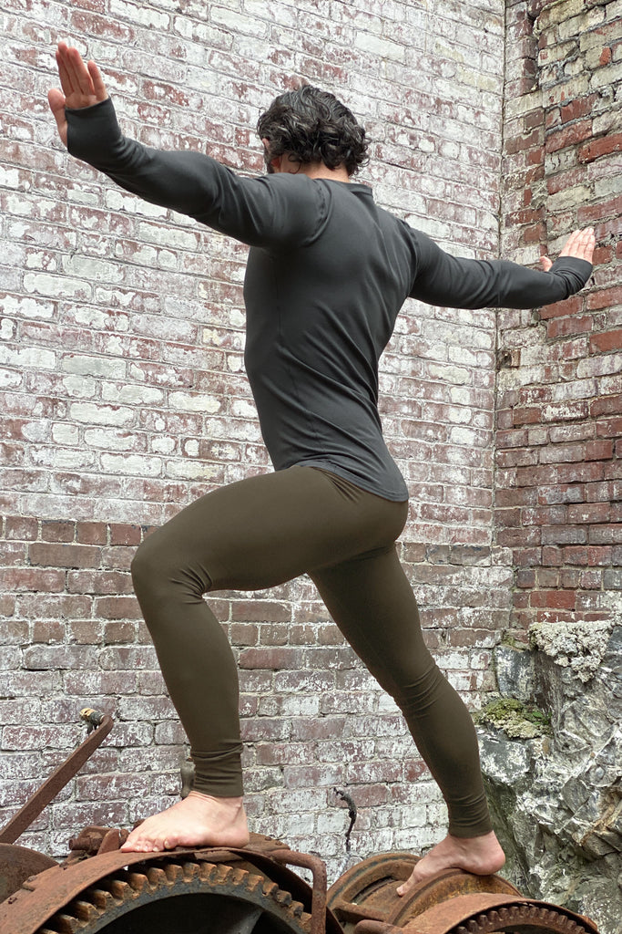 ore valor crew neck with the olive johnny base