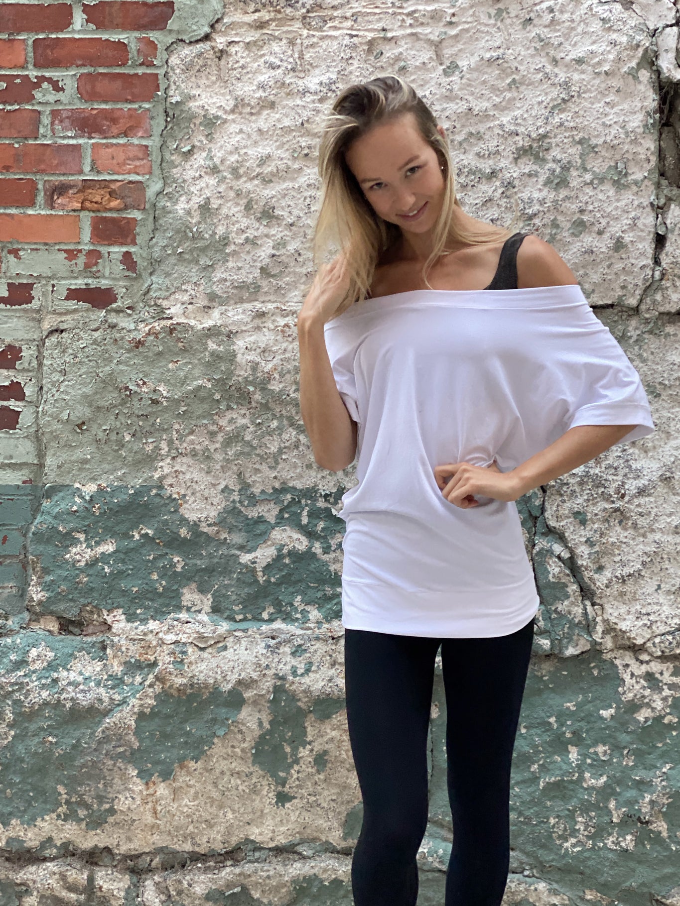 flash off shoulder top in white