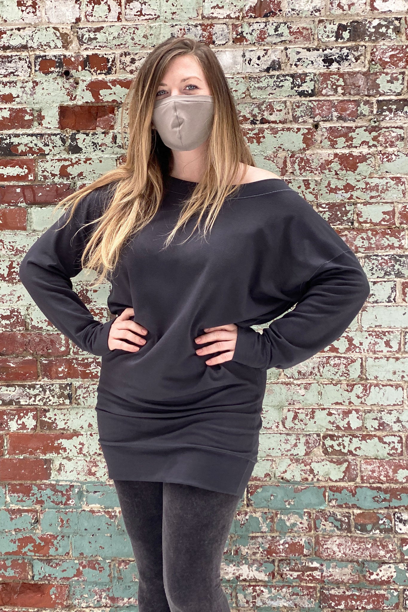 welder in carbon terry bamboo