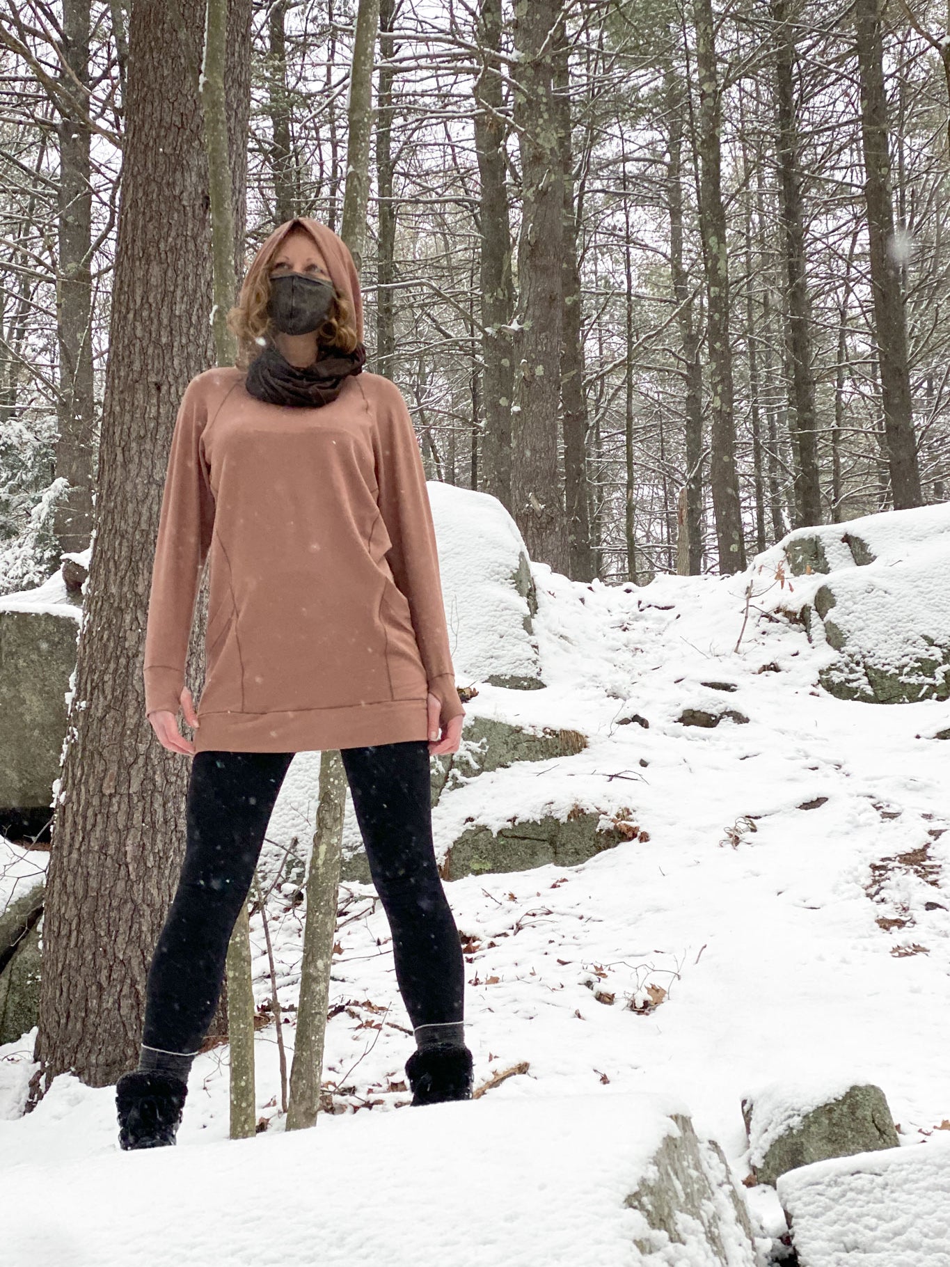 maeve hooded pullover in cedar