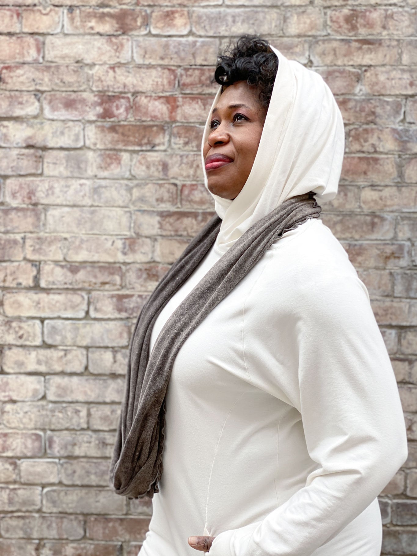 maeve hooded pullover in milk