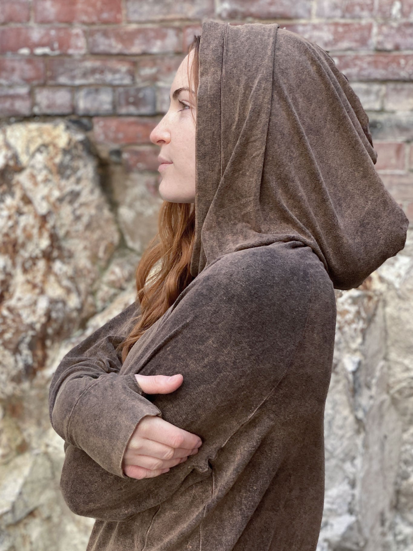 maeve hooded pullover in cedar mineral