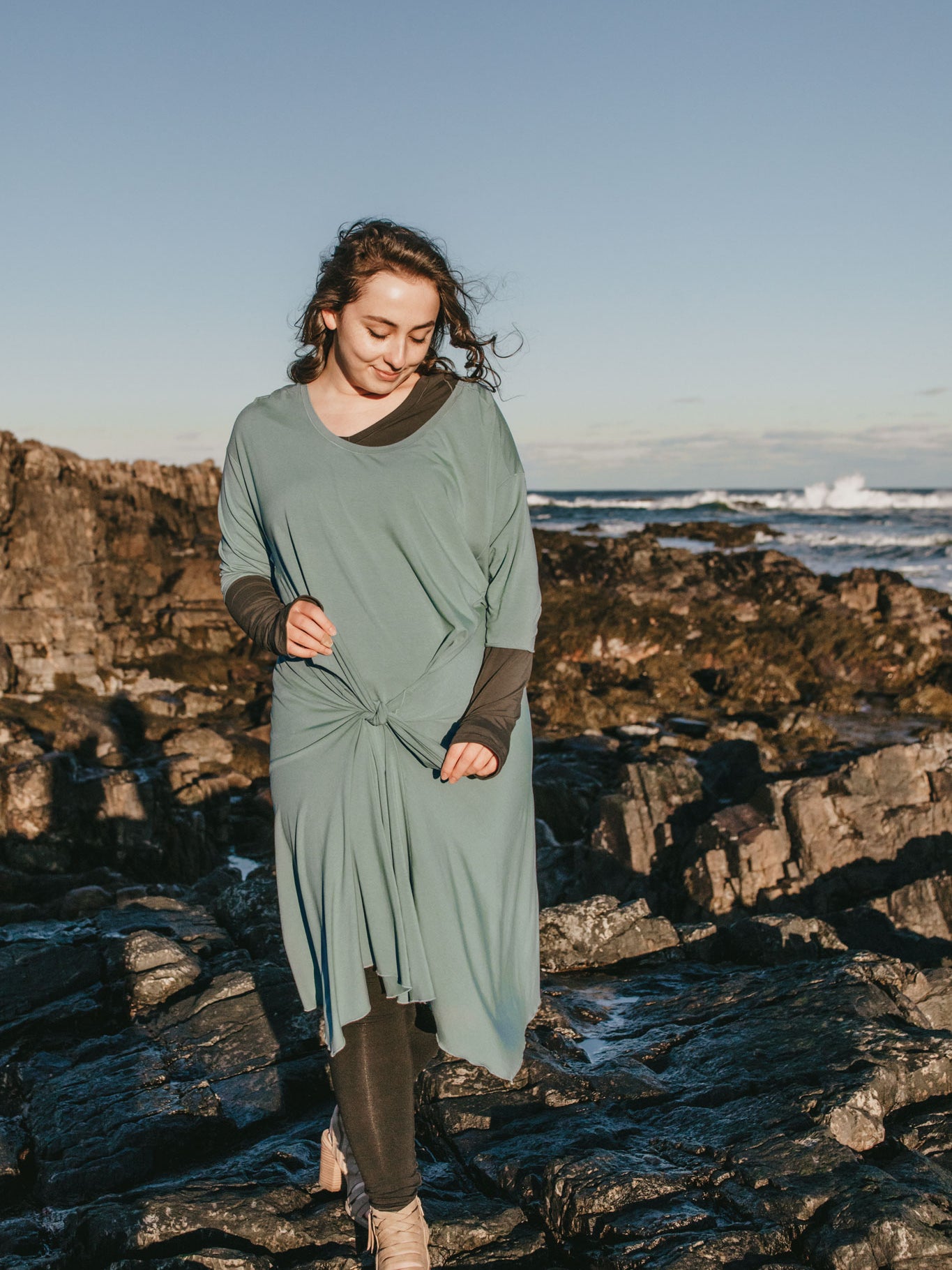 tie your tissue glass tide + layer up