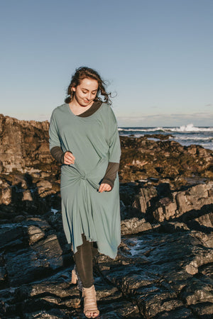 tie your tissue glass tide + layer up