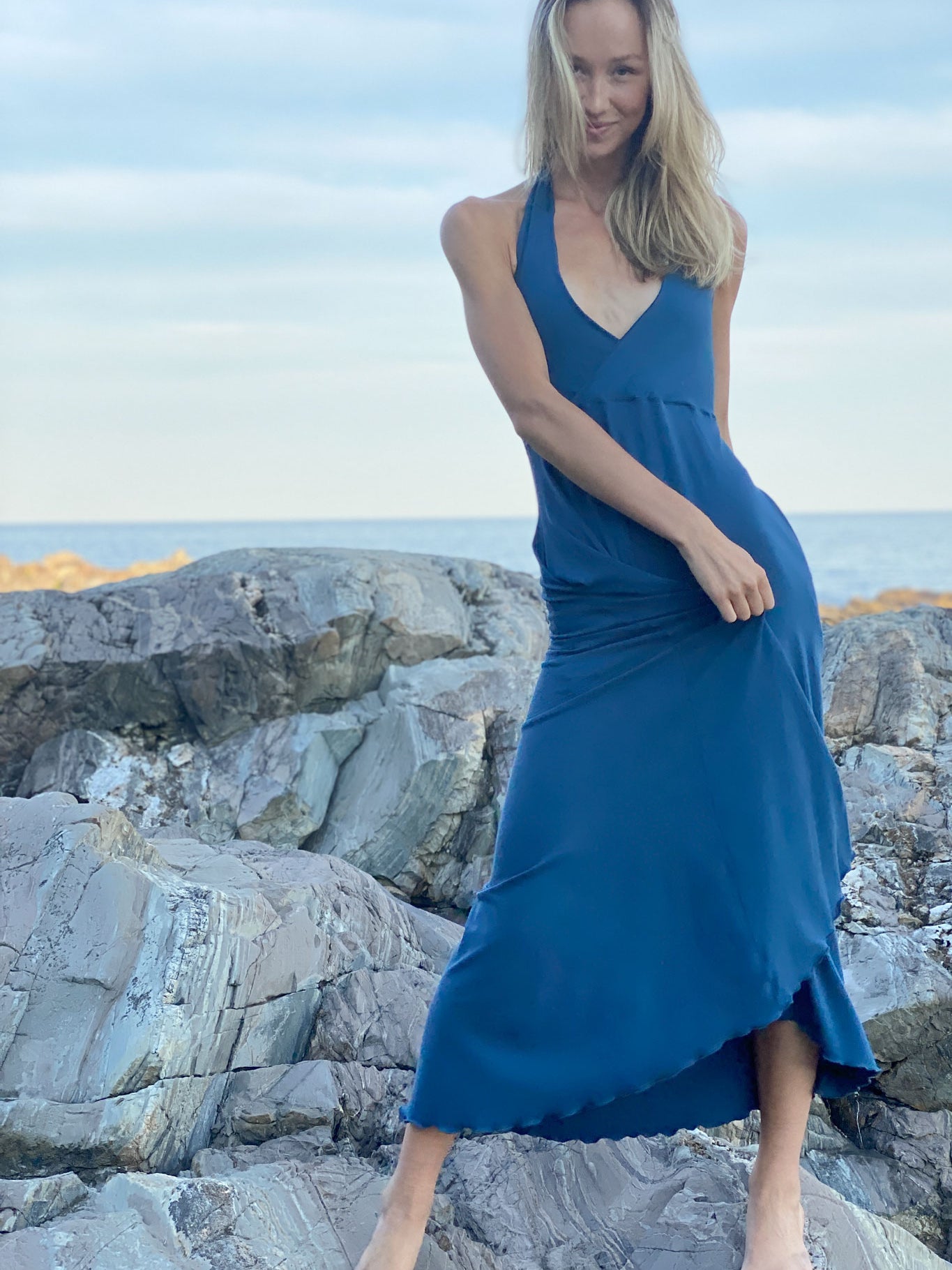 harmony vneck halter dress in lake