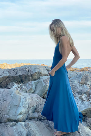 harmony vneck halter dress in lake