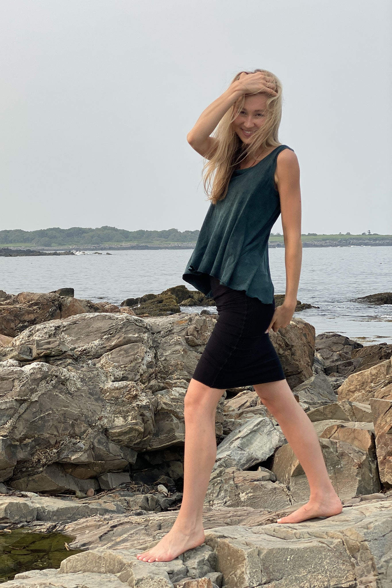 tulip tissue tank in blue mineral with hourglass as a skirt in black