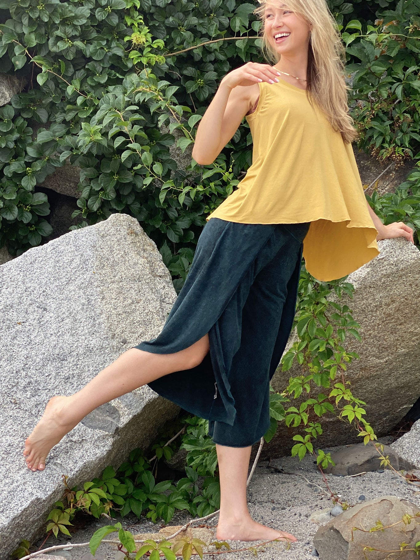 suger petal pant in blue mineral