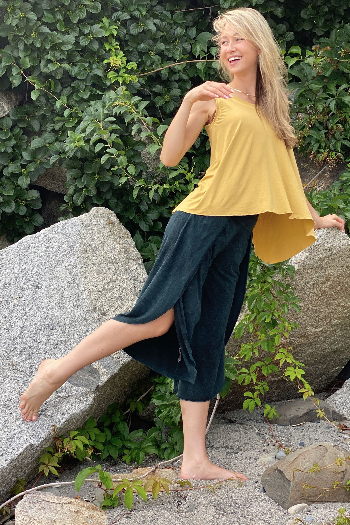 suger petal pant in blue mineral