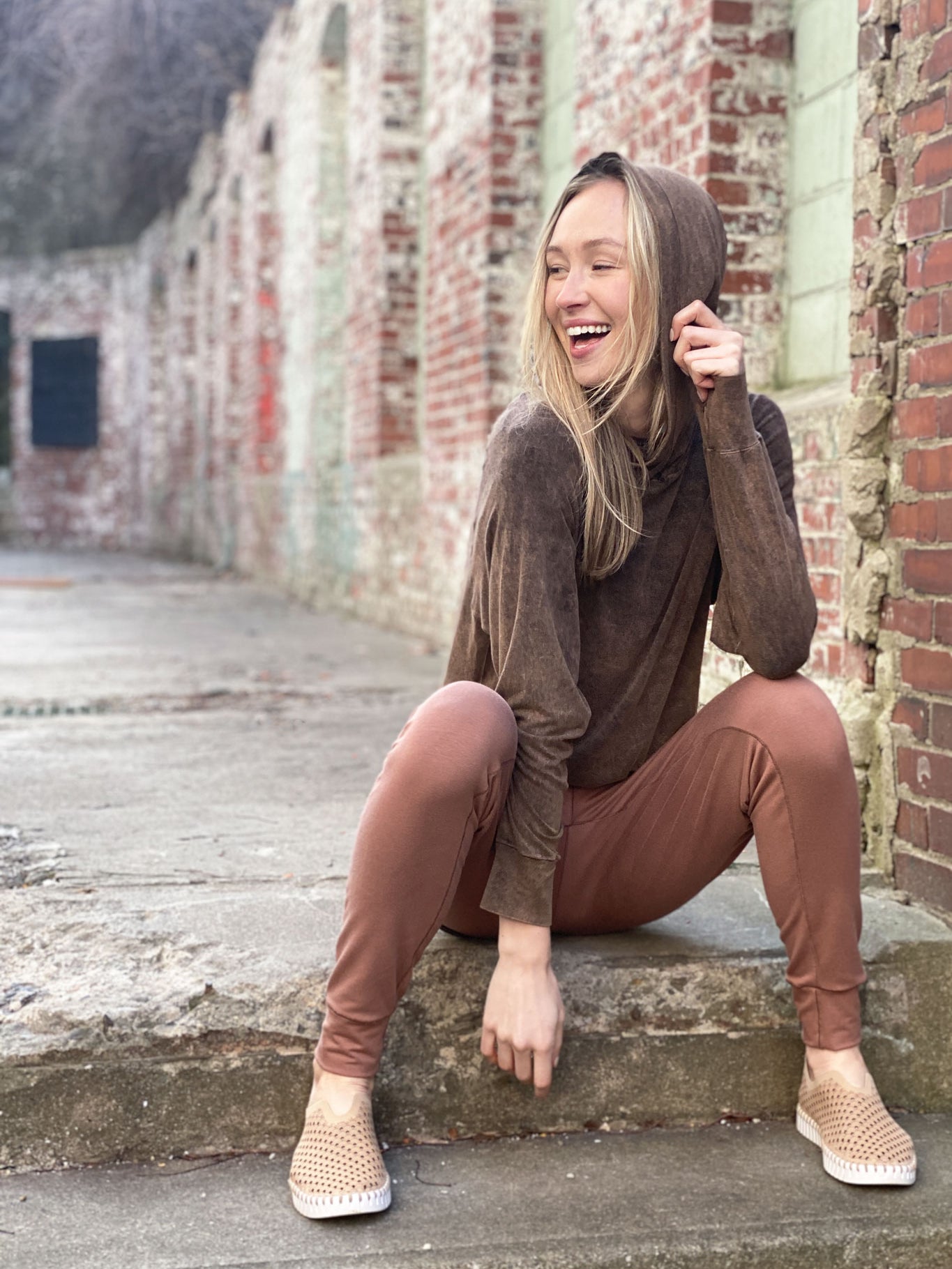 maeve in cedar mineral + cedar jogger pant