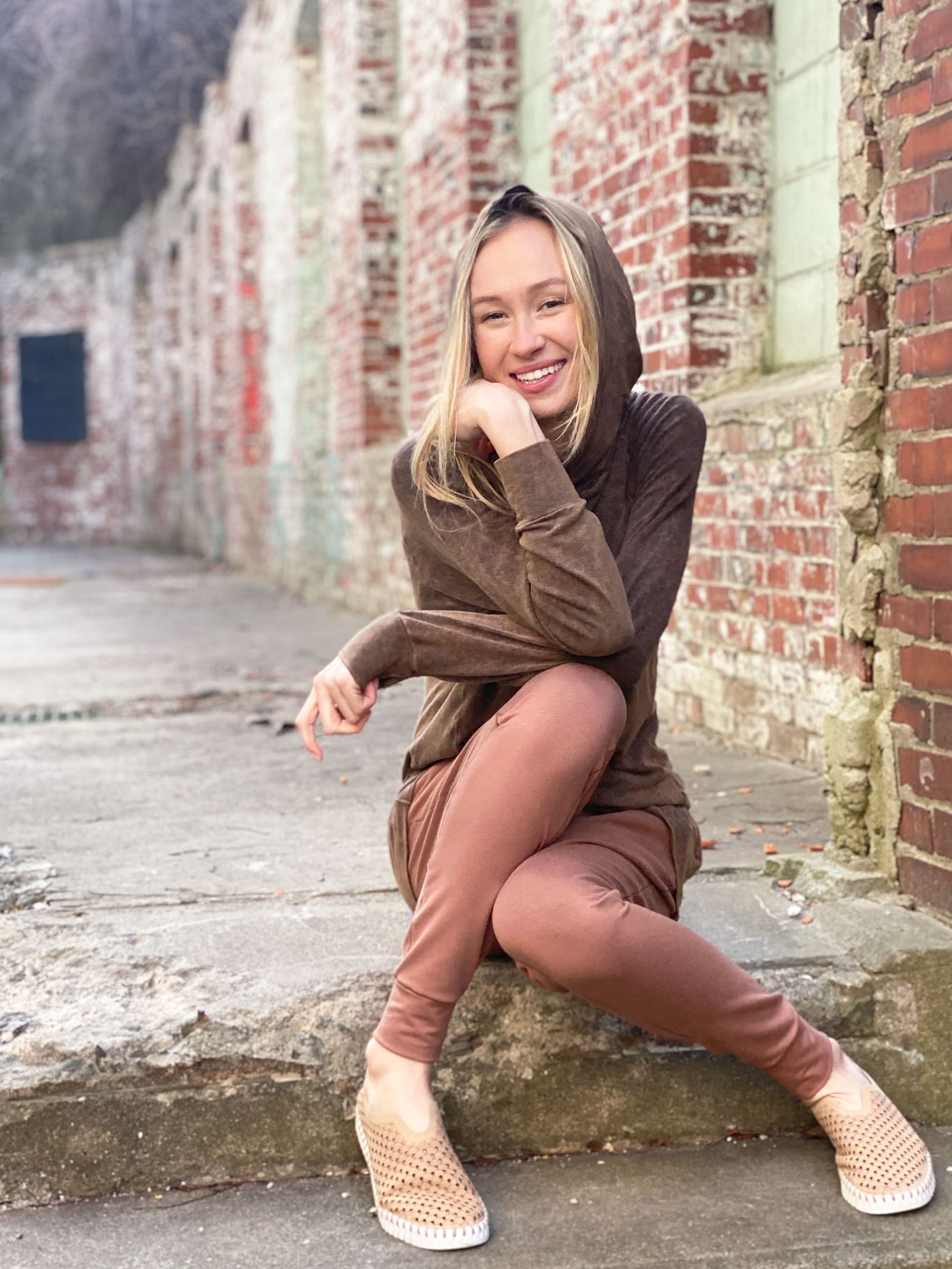 maeve hooded pullover in cedar mineral with cedar joggers