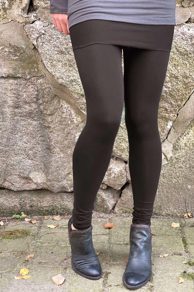 peat climber convertible legging as a fold over skirt