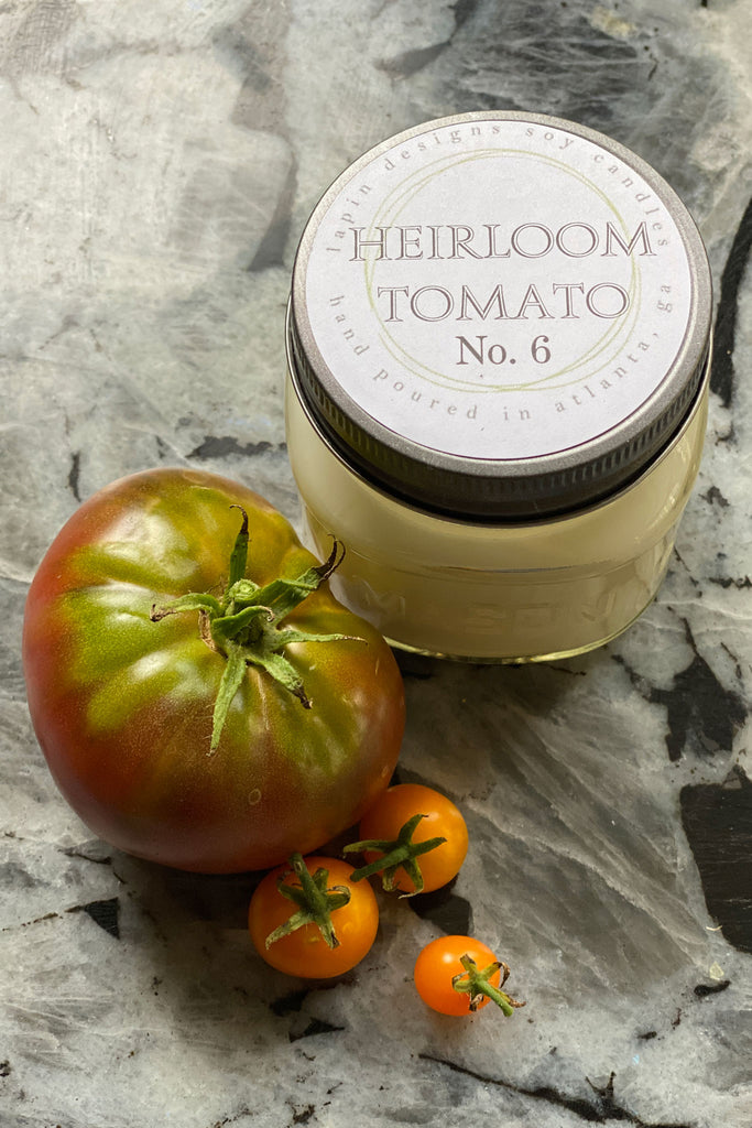 lapin soy candle in scent heirloom tomato
