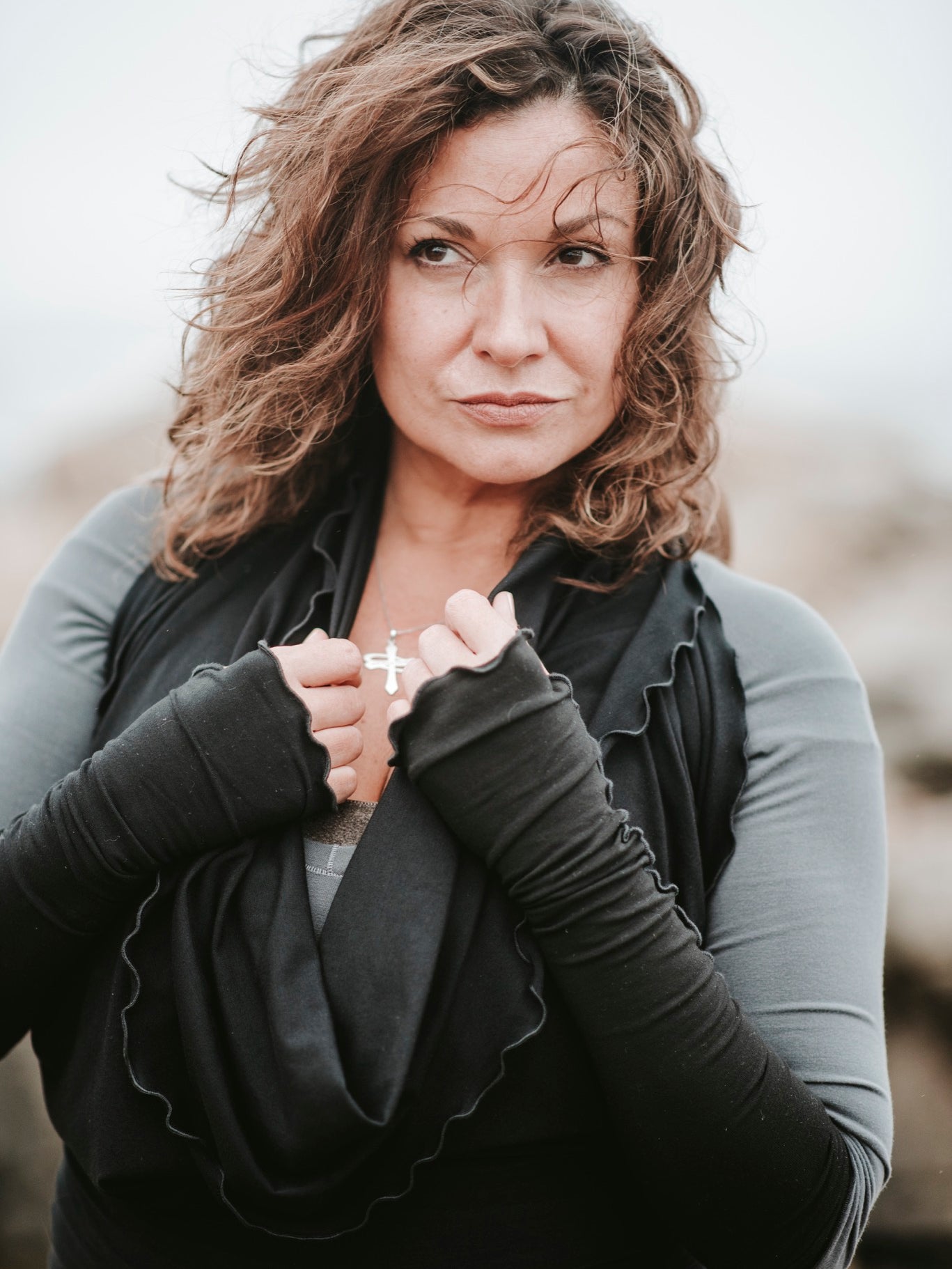 lovely Laura in black opera sleeves + black flirt