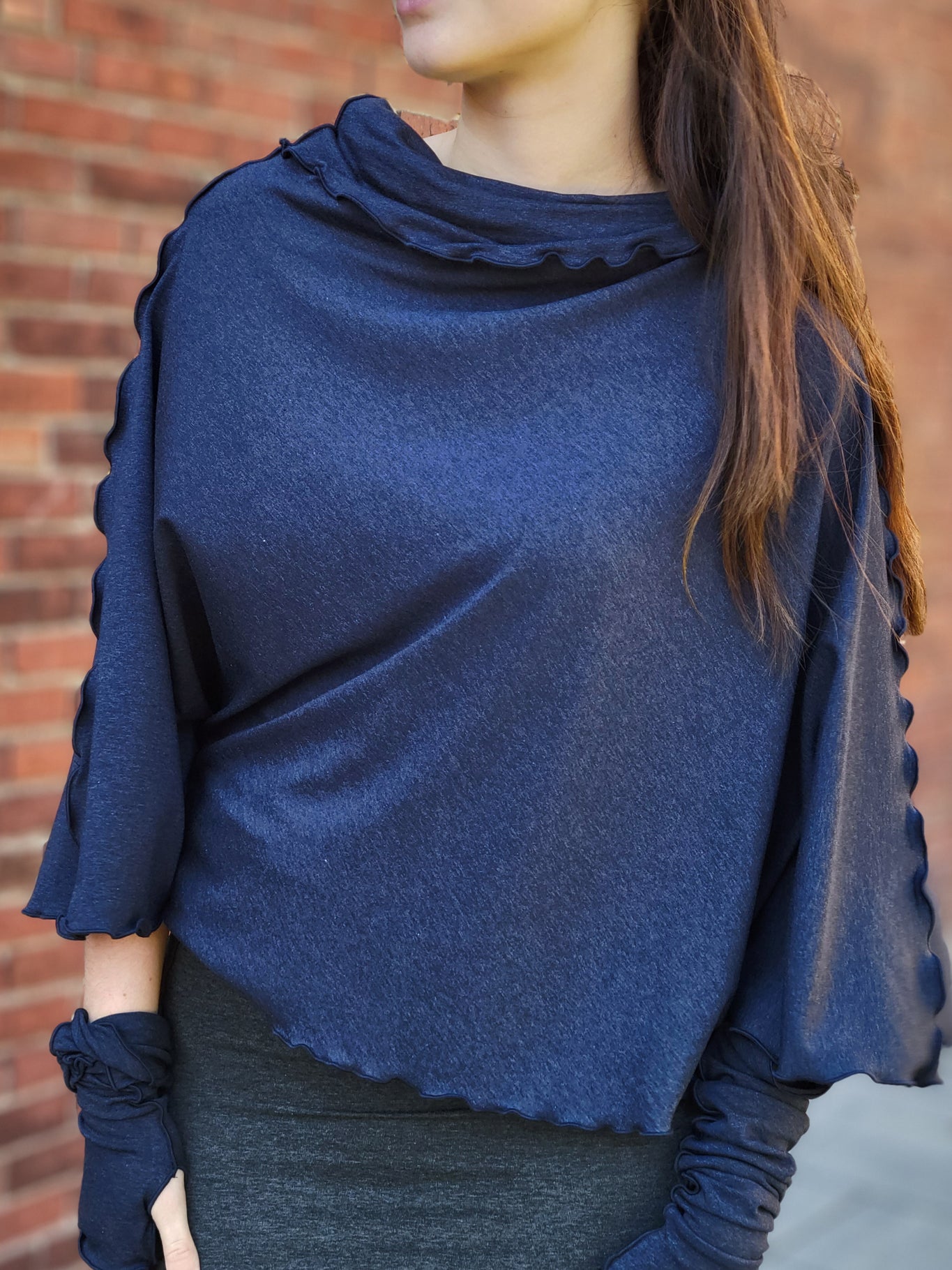 lady flirt in midnight styled with charcoal hourglass