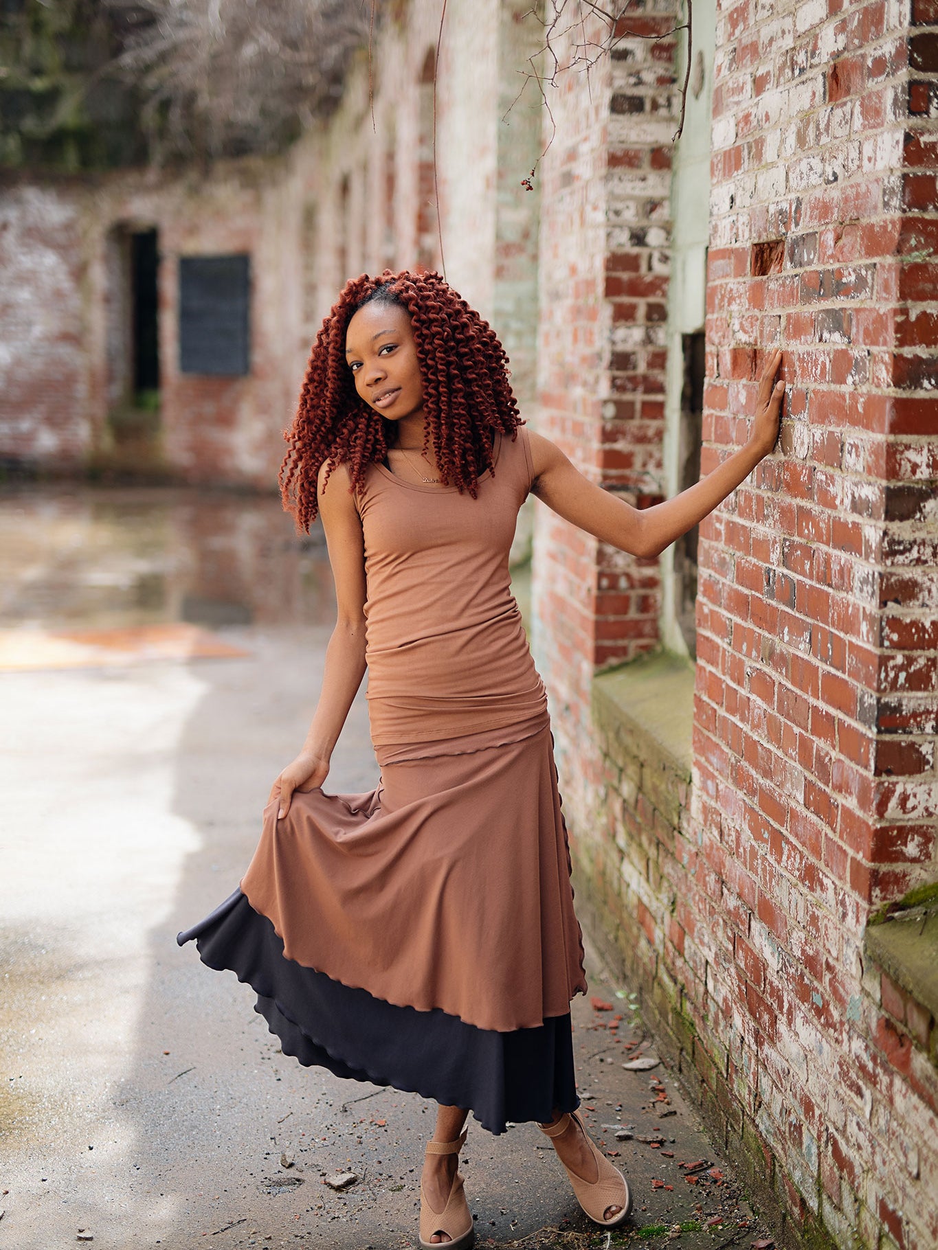 core tank in cedar paired with layered lady flirts in cedar and carbon