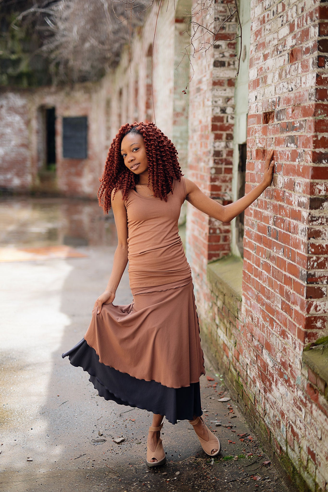 core tank in cedar paired with layered lady flirts in cedar and carbon