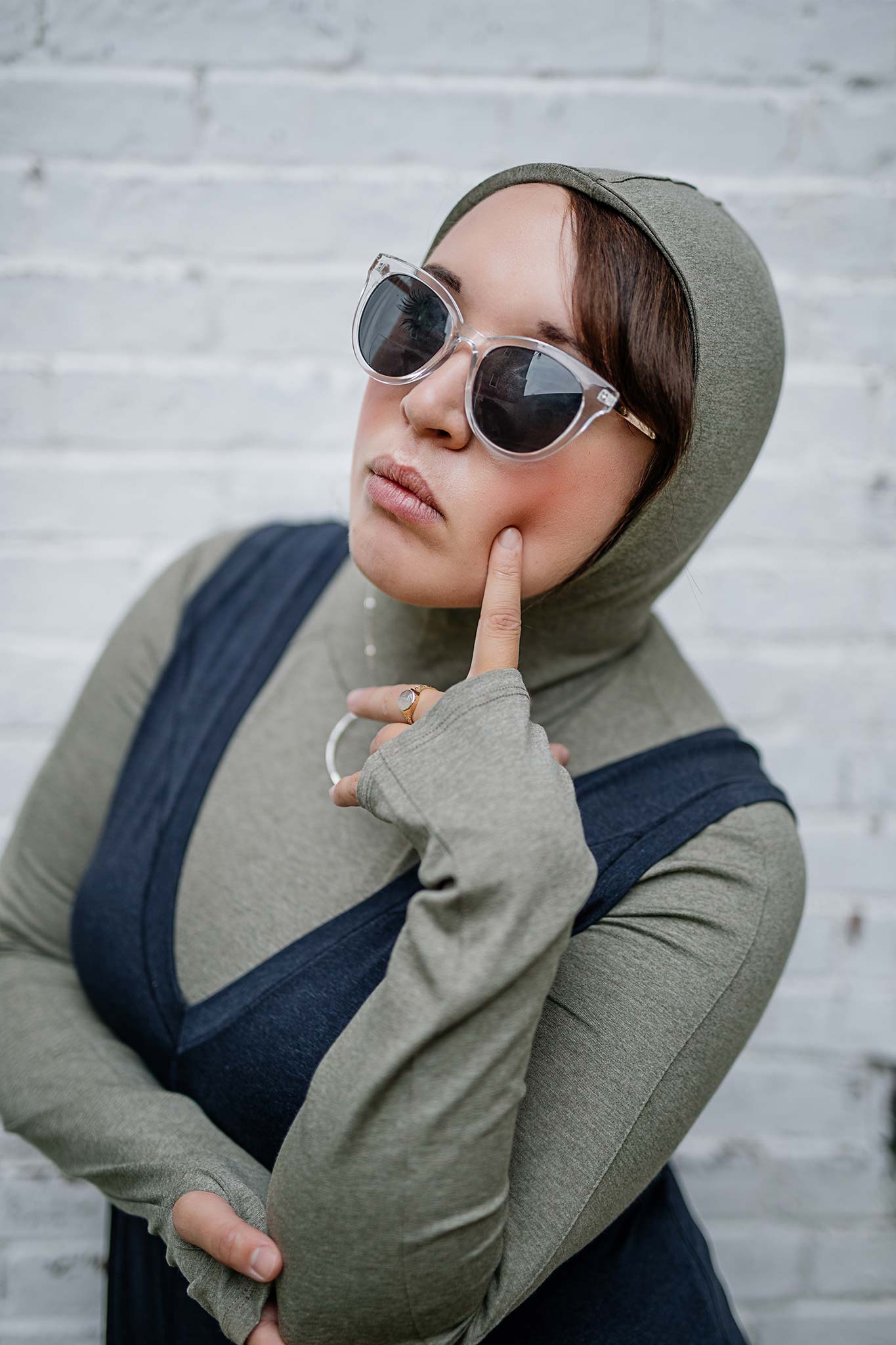 sage scuba hooded tshirt layered under midnight heather farmer