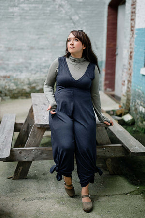 sage scuba hooded tshirt layered under midnight heather farmer