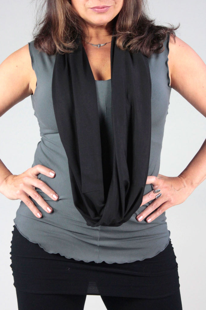 tissue loop infinity scarf in black