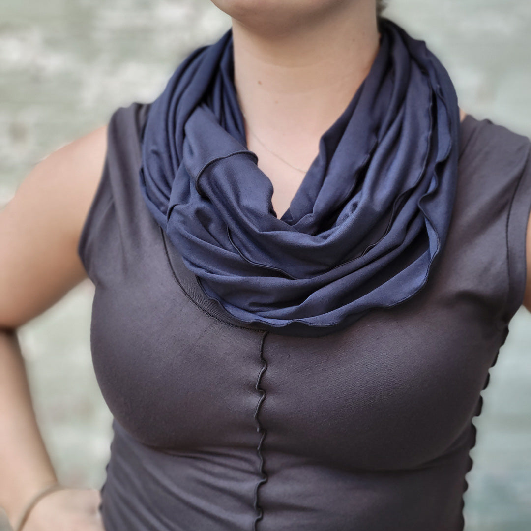 loop infinity scarf in navy