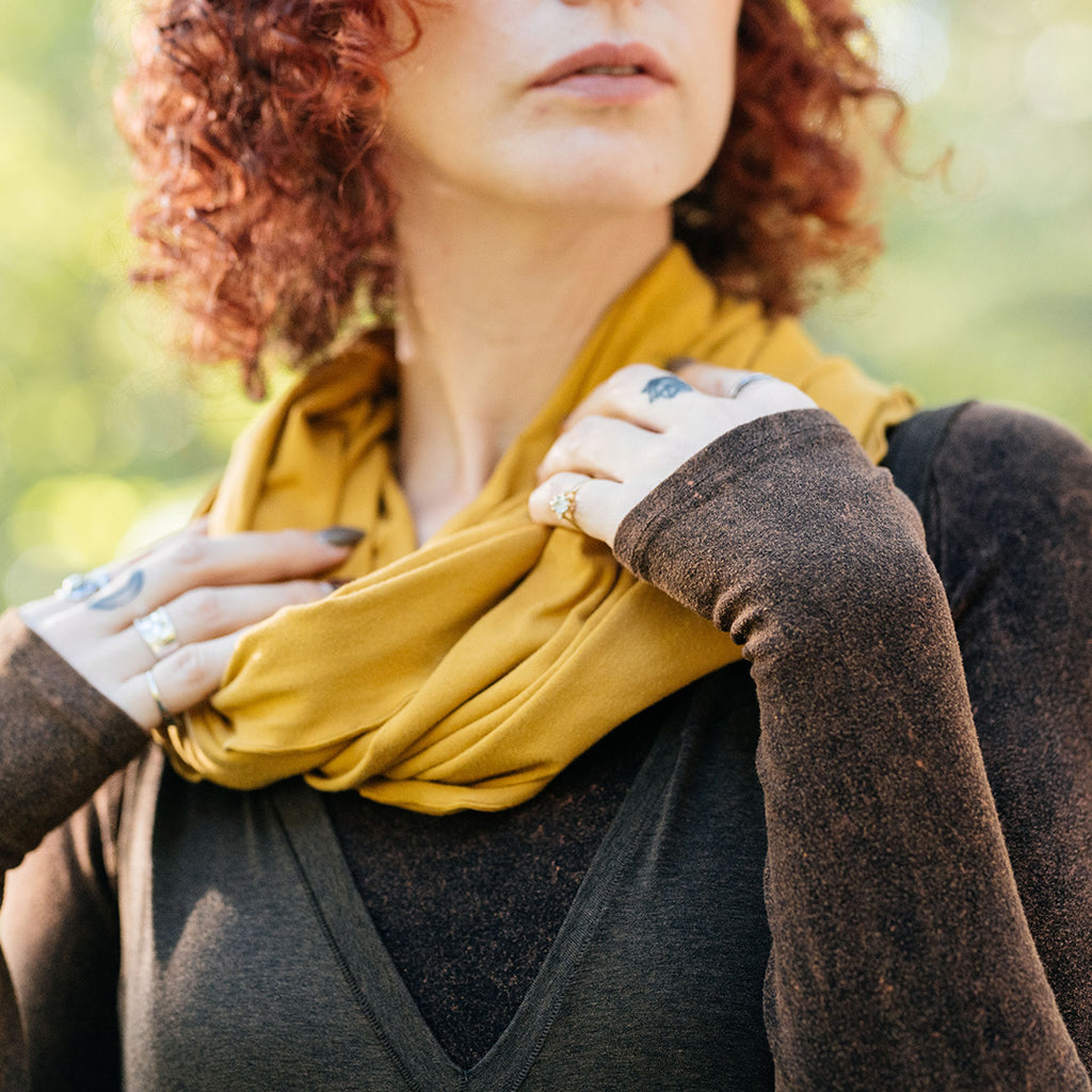 loop infinity scarf in amber with espresso farmer jumpsuit and cedar mineral vneck