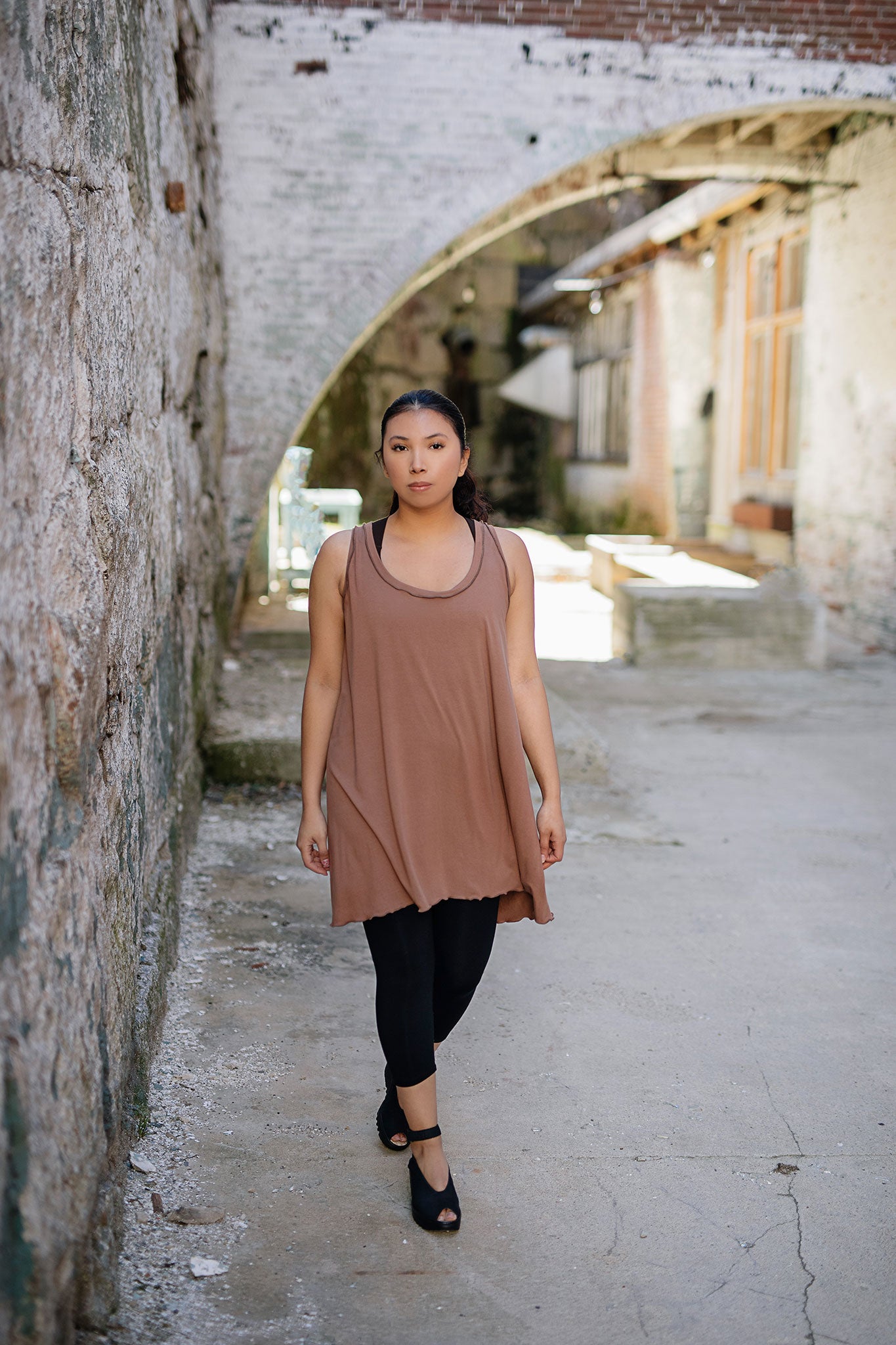 capri base legging in black paired with shift tunic in cedar