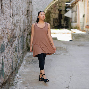capri base legging in black with shift tunic in cedar