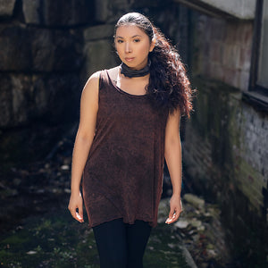 shift tunic in lush mineral paired with capri base legging in black