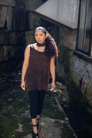 shift tunic in lush mineral paired with capri base legging in black