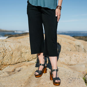 kick yoga pant in black