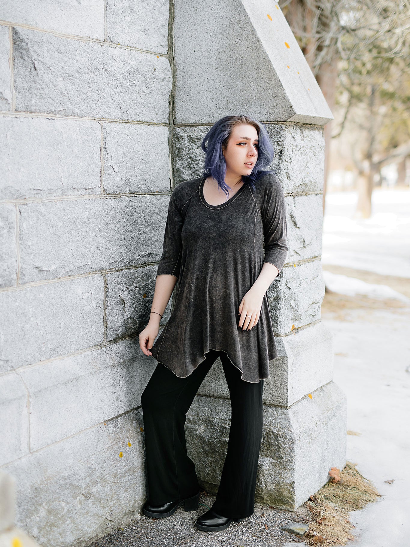 suger trouser in black with mineral hiline