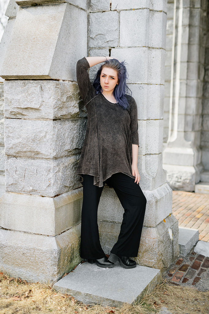 hiline bias tunic in mineral paired with black trouser