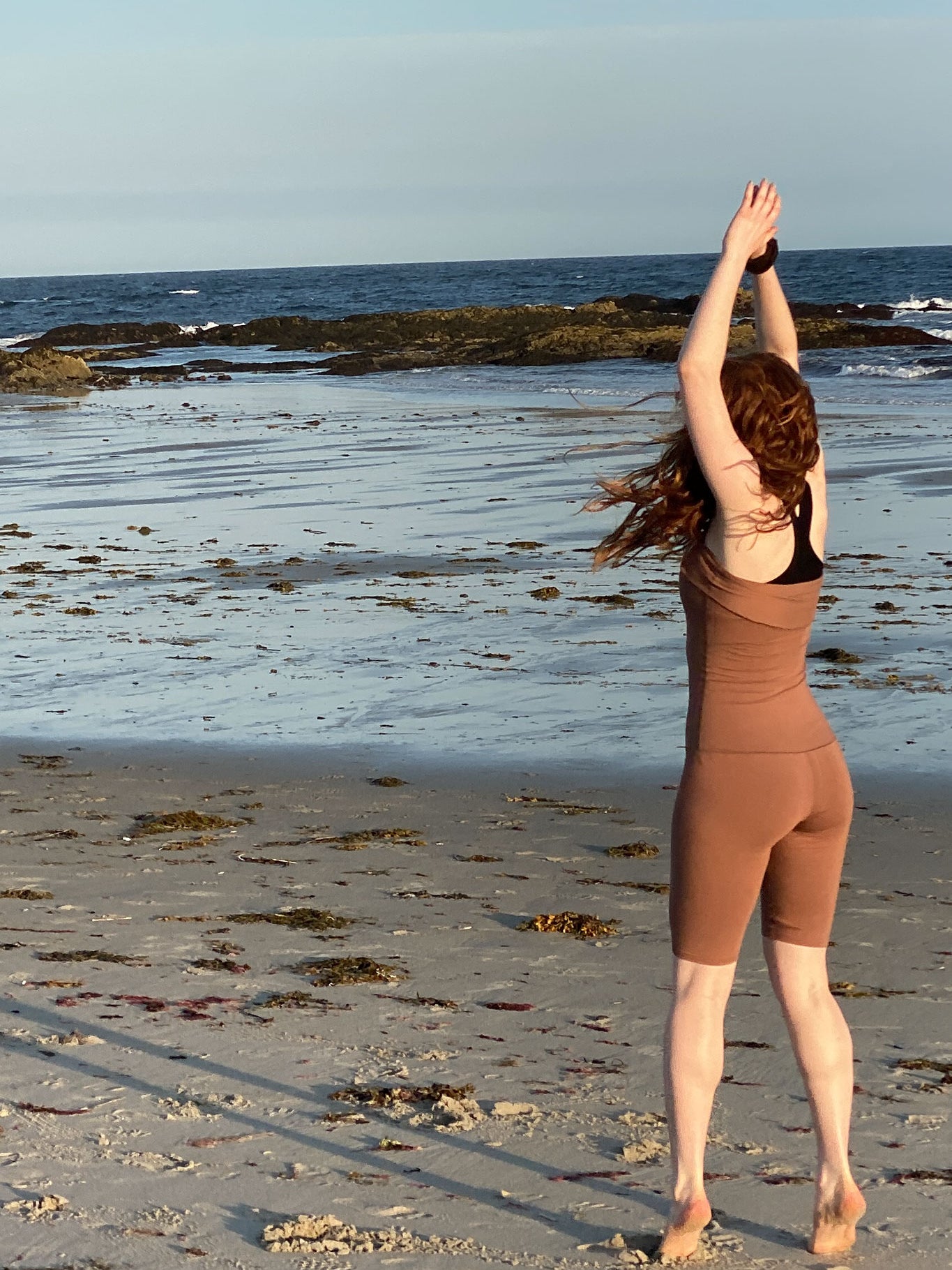 hiker convertible short as a body shaper in cedar