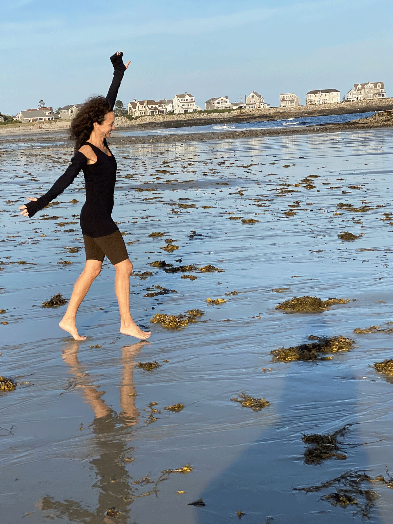 subtle black stripe shrug with our black core + peat hiker