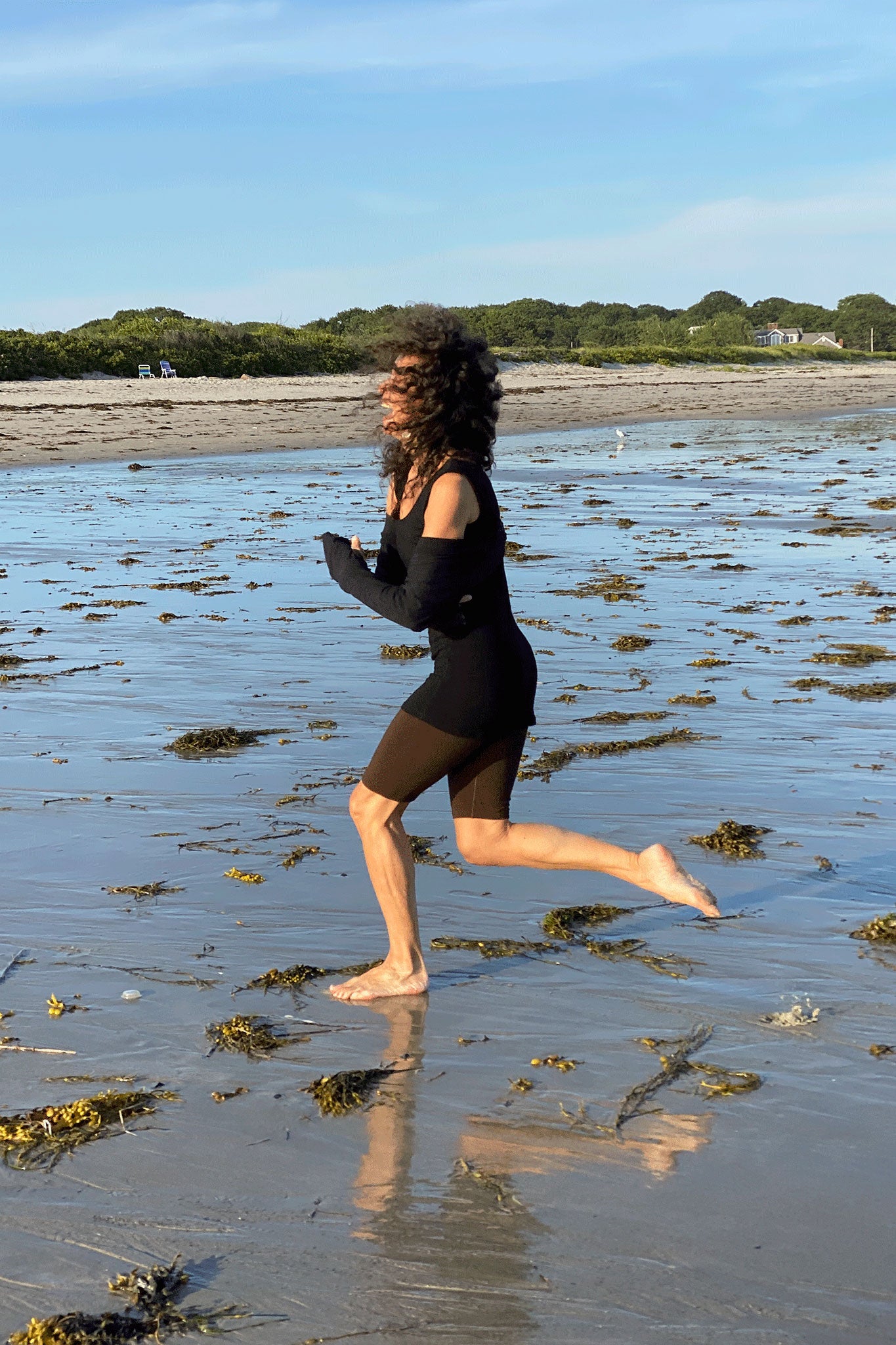 subtle black stripe shrug with our black core +peat hiker