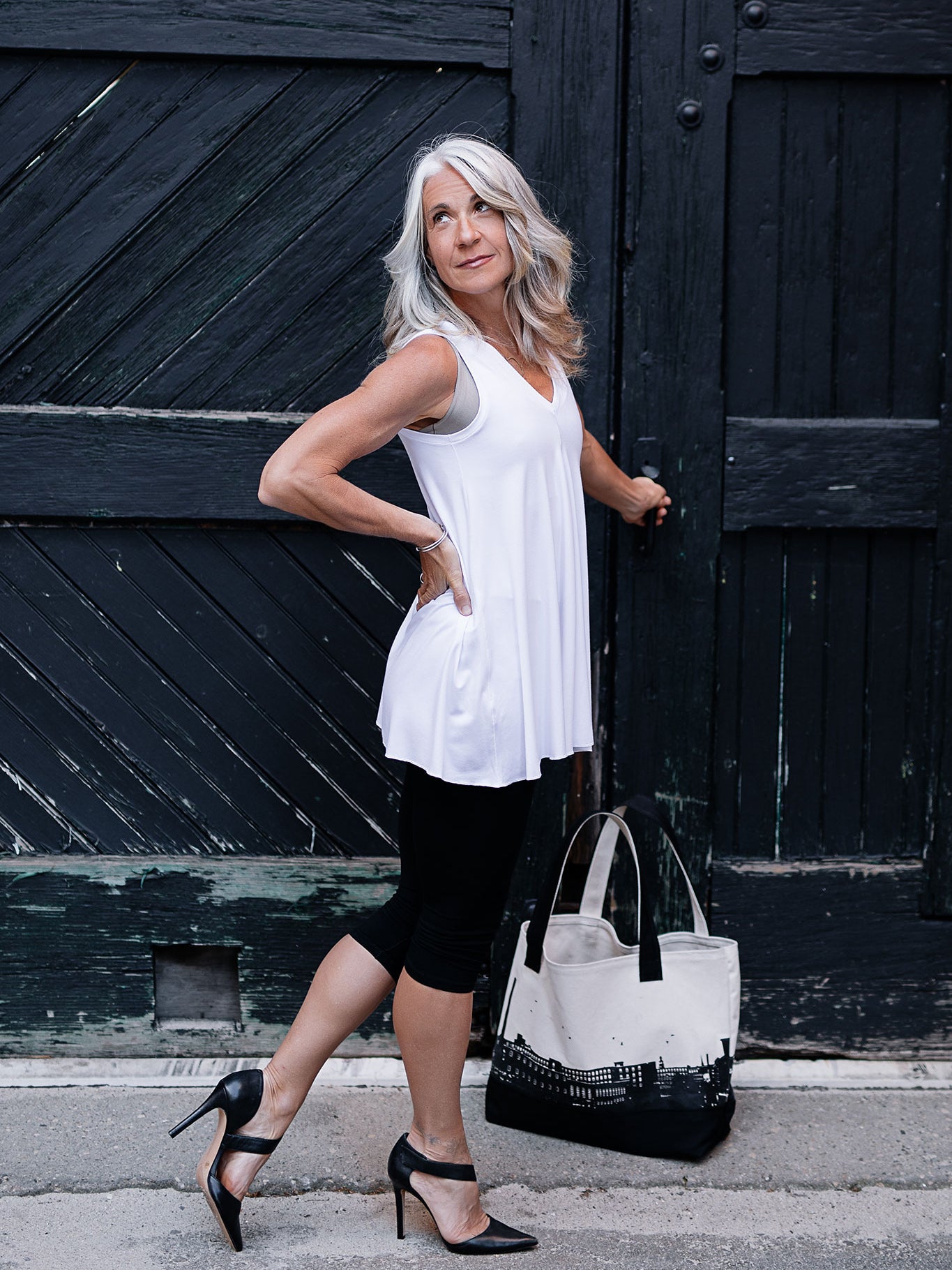 daisy tunic tank in white