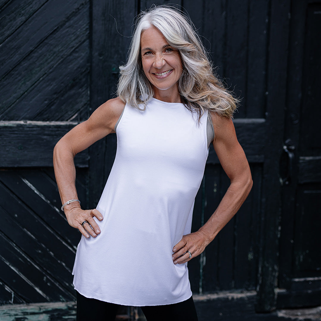 daisy tunic tank in white