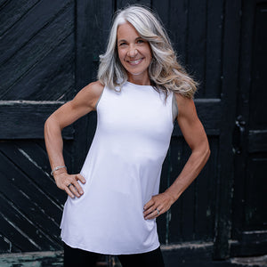 daisy tunic tank in white