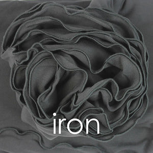 iron bamboo color swatch